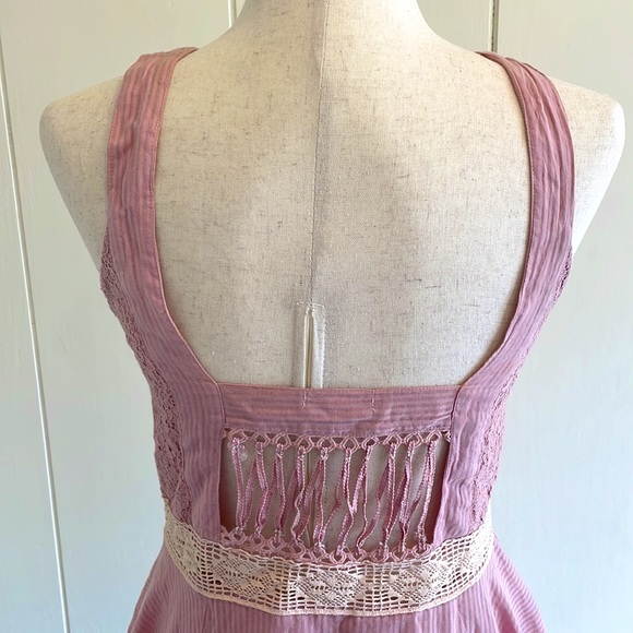 SoHo Chick Pink 🧚‍♀️ Dress/ Small/ Embroidery/ Floral/ Stripes/ Good Condition - Picture 7 of 15